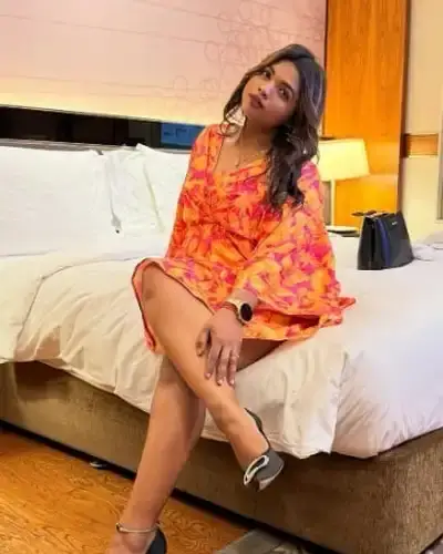 Escorts In Chhoti Sadri